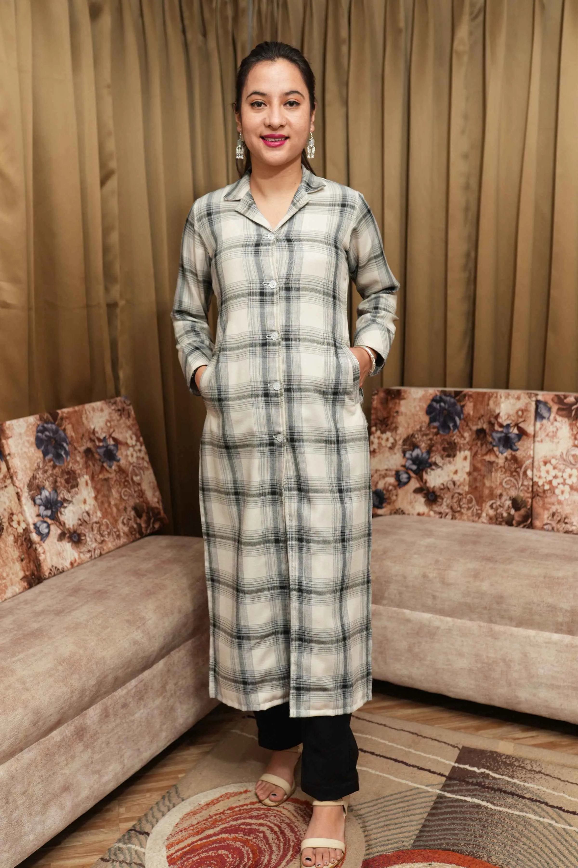 Snowflake Checked Woollen Kurta